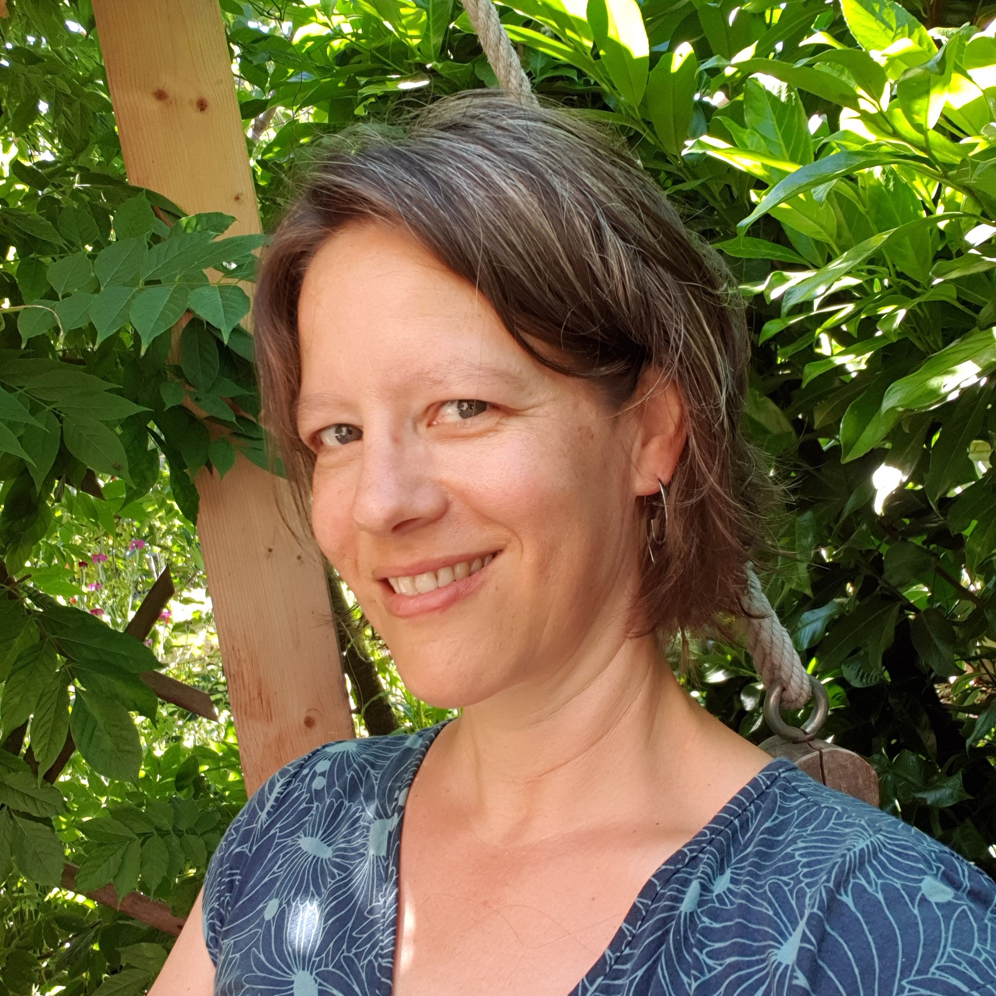 Leslie Delhaes Cover