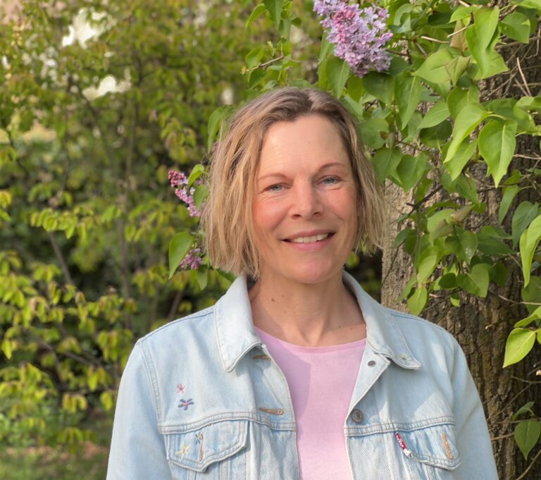 Peaches Keeley Anderson Cover