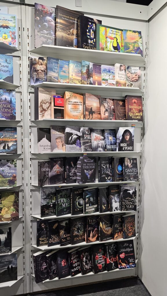 Die Bücher unserer Mitglieder auf der FBM 2025