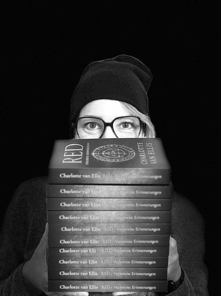 Charlotte van Ellis Cover