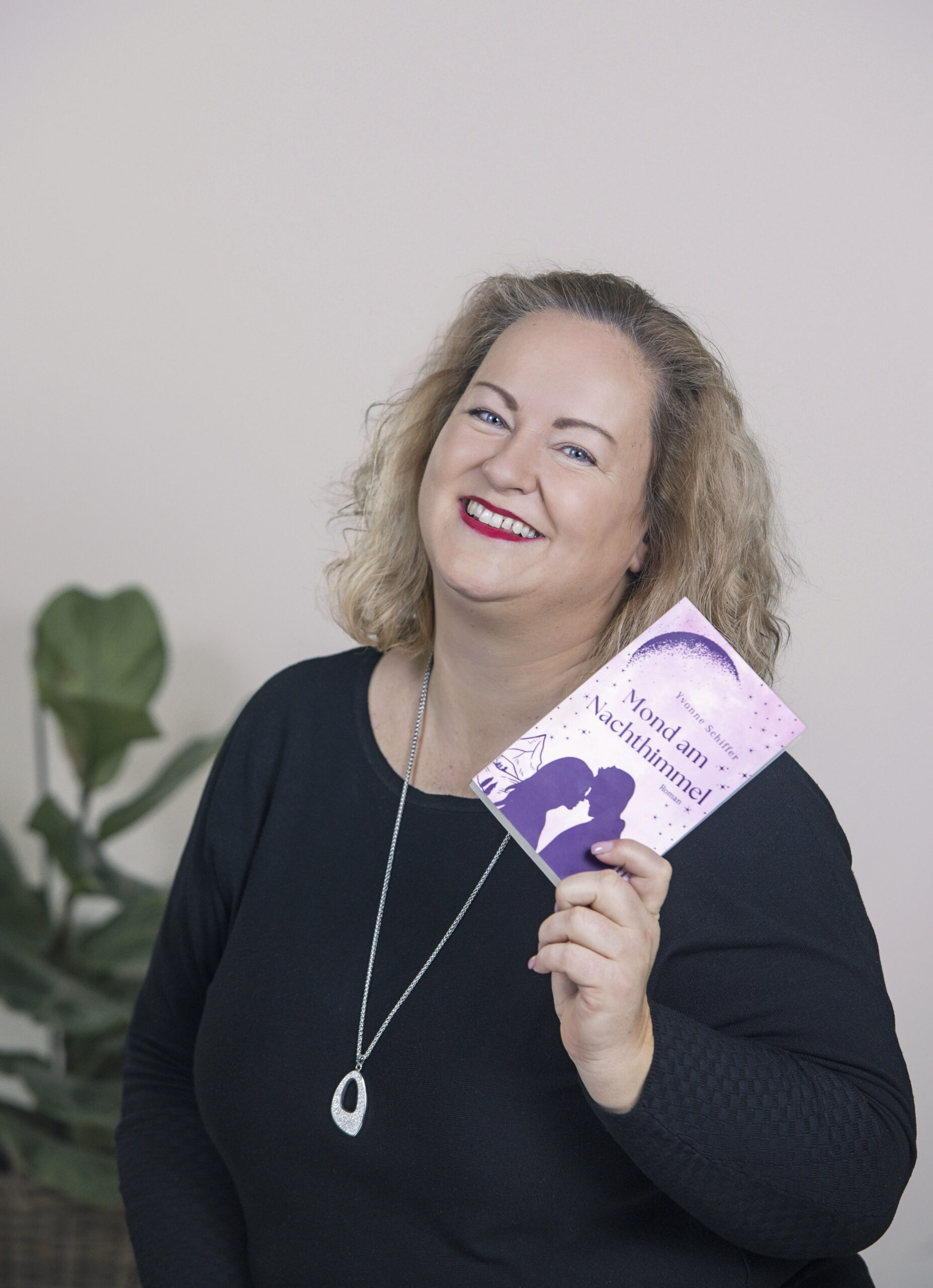 Yvonne Schiffer Cover